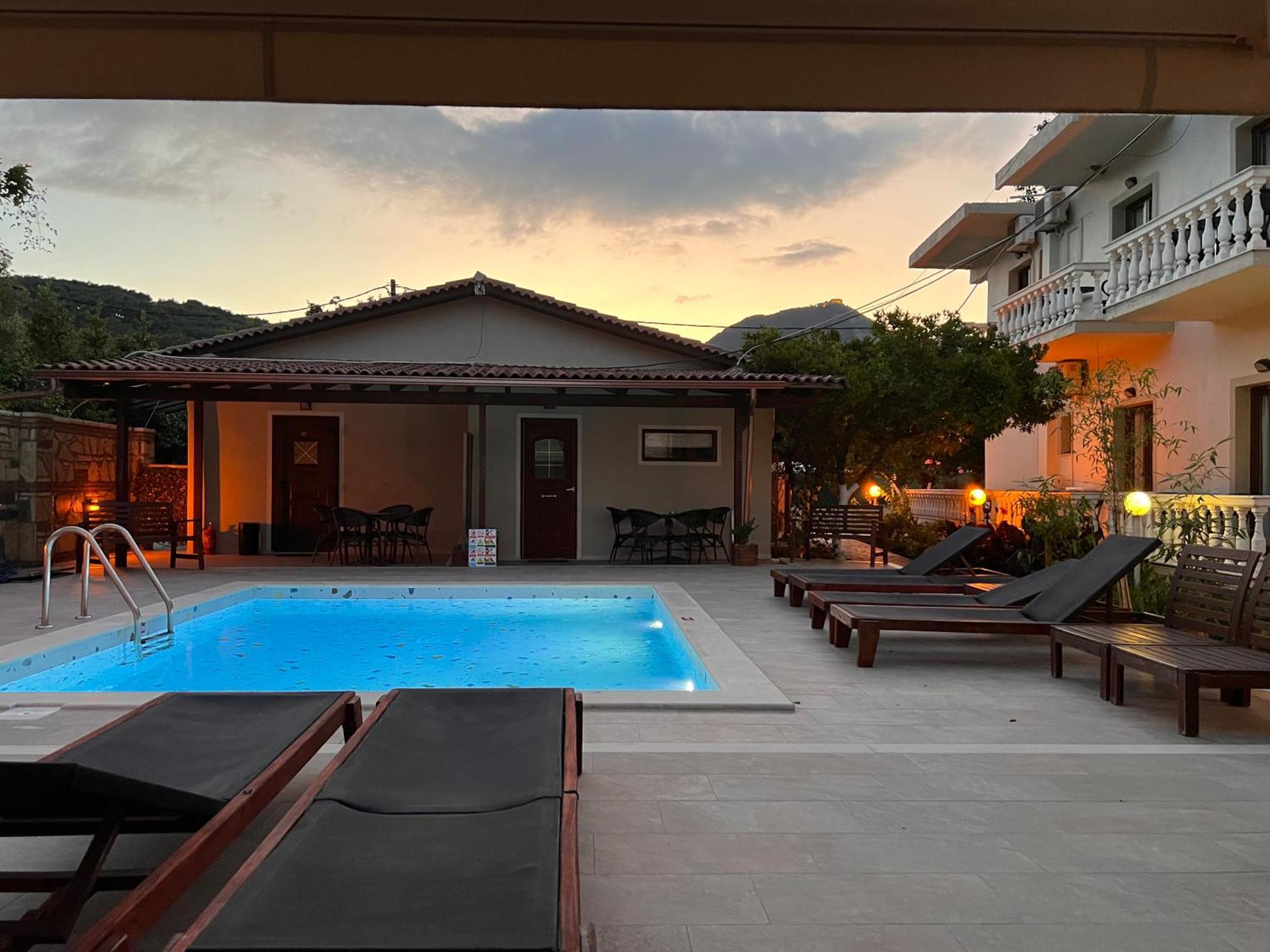 Sekreto - "S" Maisonettes & Studios Adults Only بارغا المظهر الخارجي الصورة