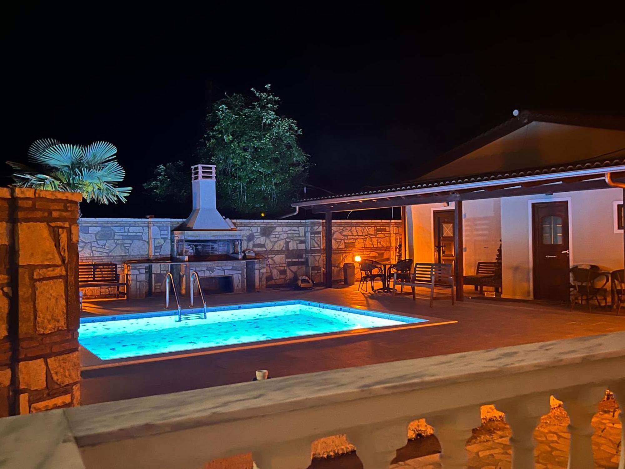 Sekreto - "S" Maisonettes & Studios Adults Only بارغا المظهر الخارجي الصورة