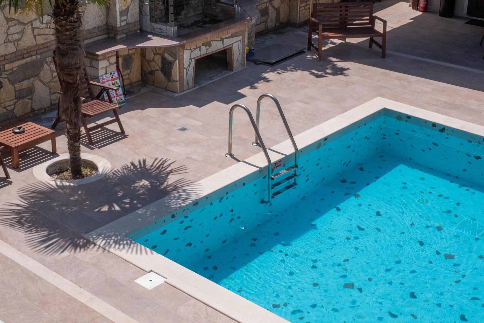 Sekreto - "S" Maisonettes & Studios Adults Only بارغا المظهر الخارجي الصورة