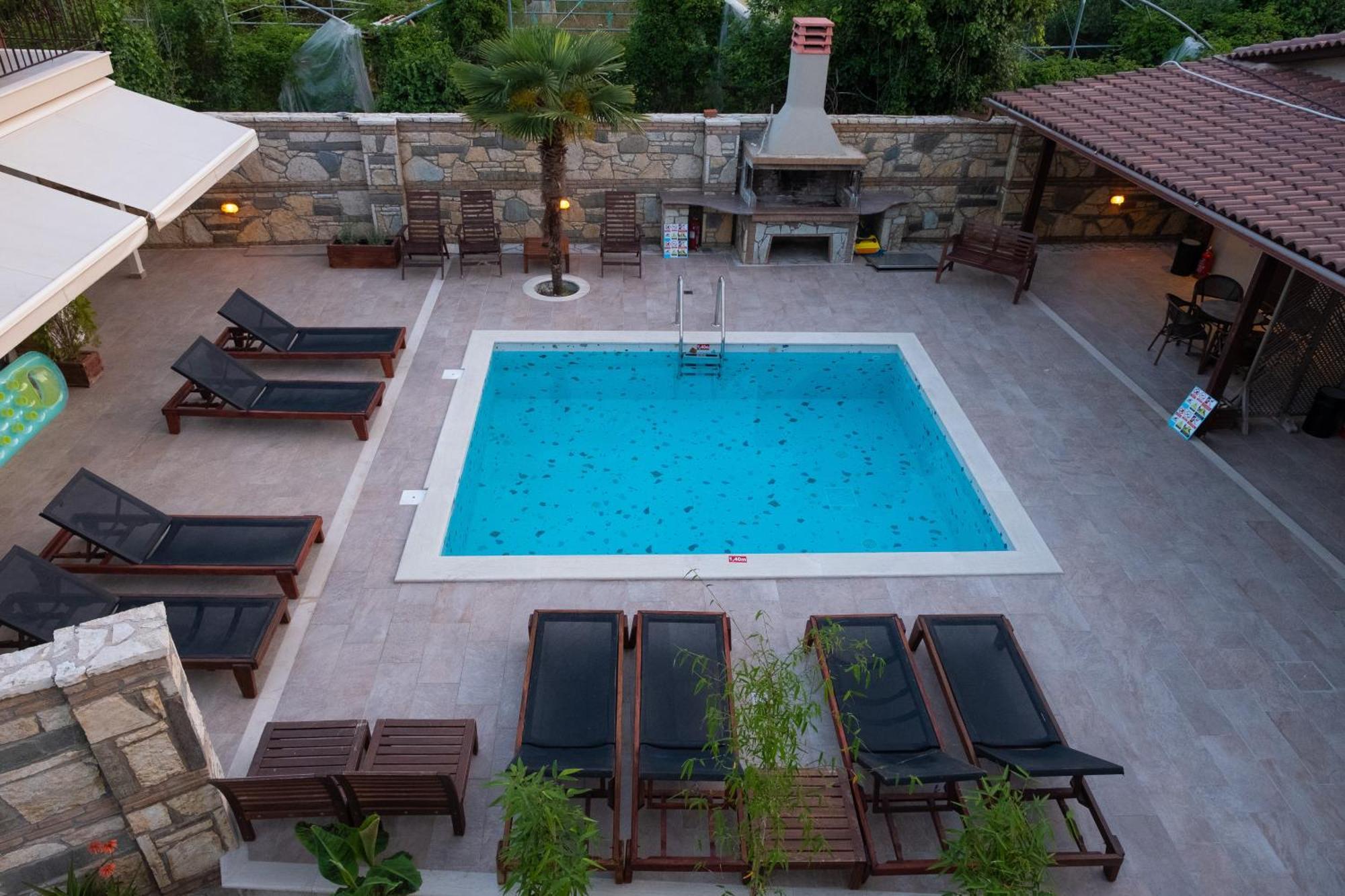Sekreto - "S" Maisonettes & Studios Adults Only بارغا المظهر الخارجي الصورة