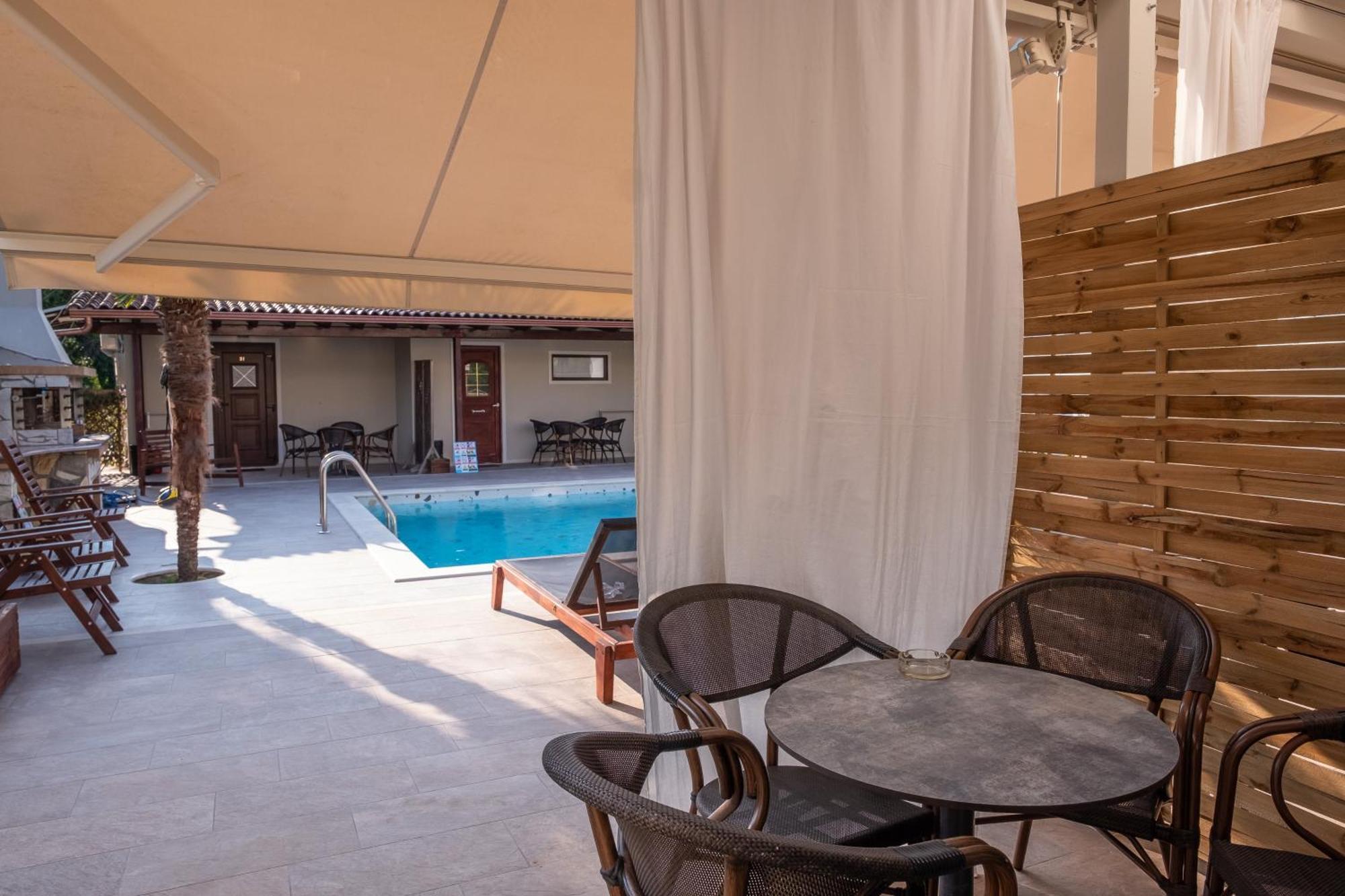 Sekreto - "S" Maisonettes & Studios Adults Only بارغا المظهر الخارجي الصورة