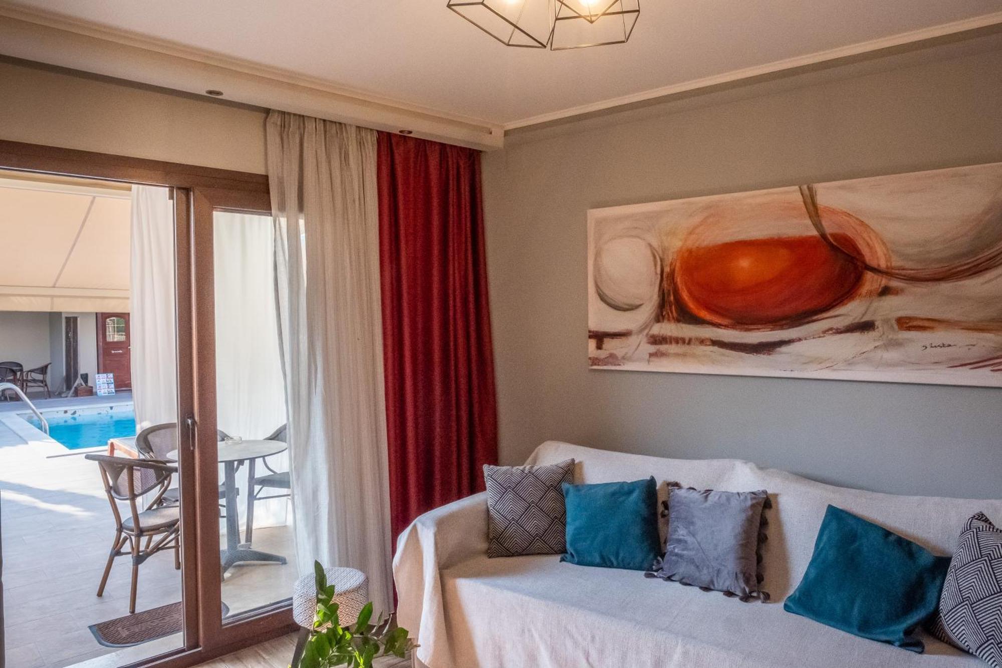 Sekreto - "S" Maisonettes & Studios Adults Only بارغا المظهر الخارجي الصورة