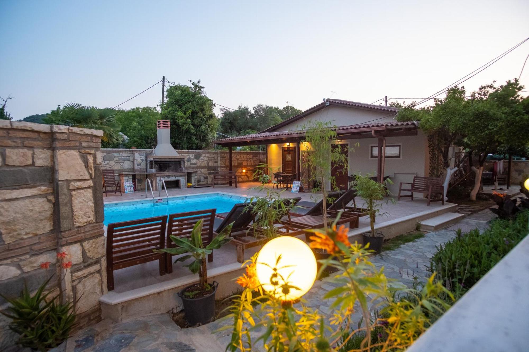 Sekreto - "S" Maisonettes & Studios Adults Only بارغا المظهر الخارجي الصورة