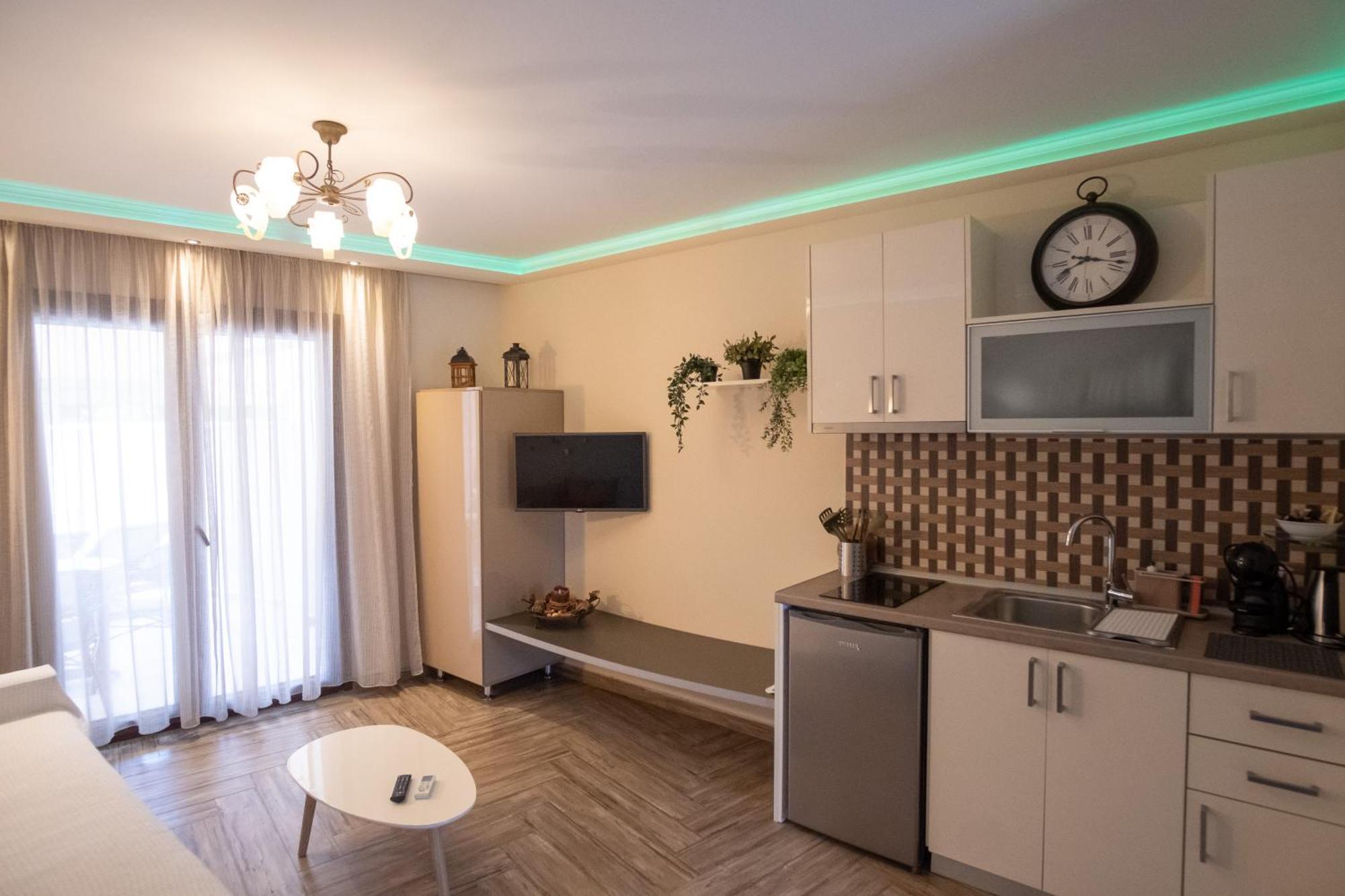 Sekreto - "S" Maisonettes & Studios Adults Only بارغا المظهر الخارجي الصورة